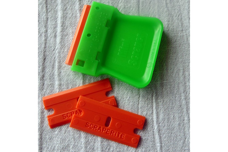 Sticker Remover Handle and Plastic Razor Blades