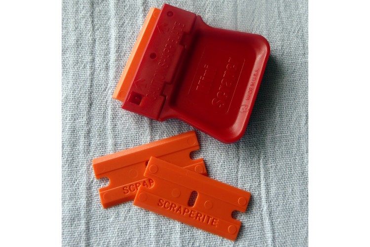Sticker Remover Handle and Plastic Razor Blades